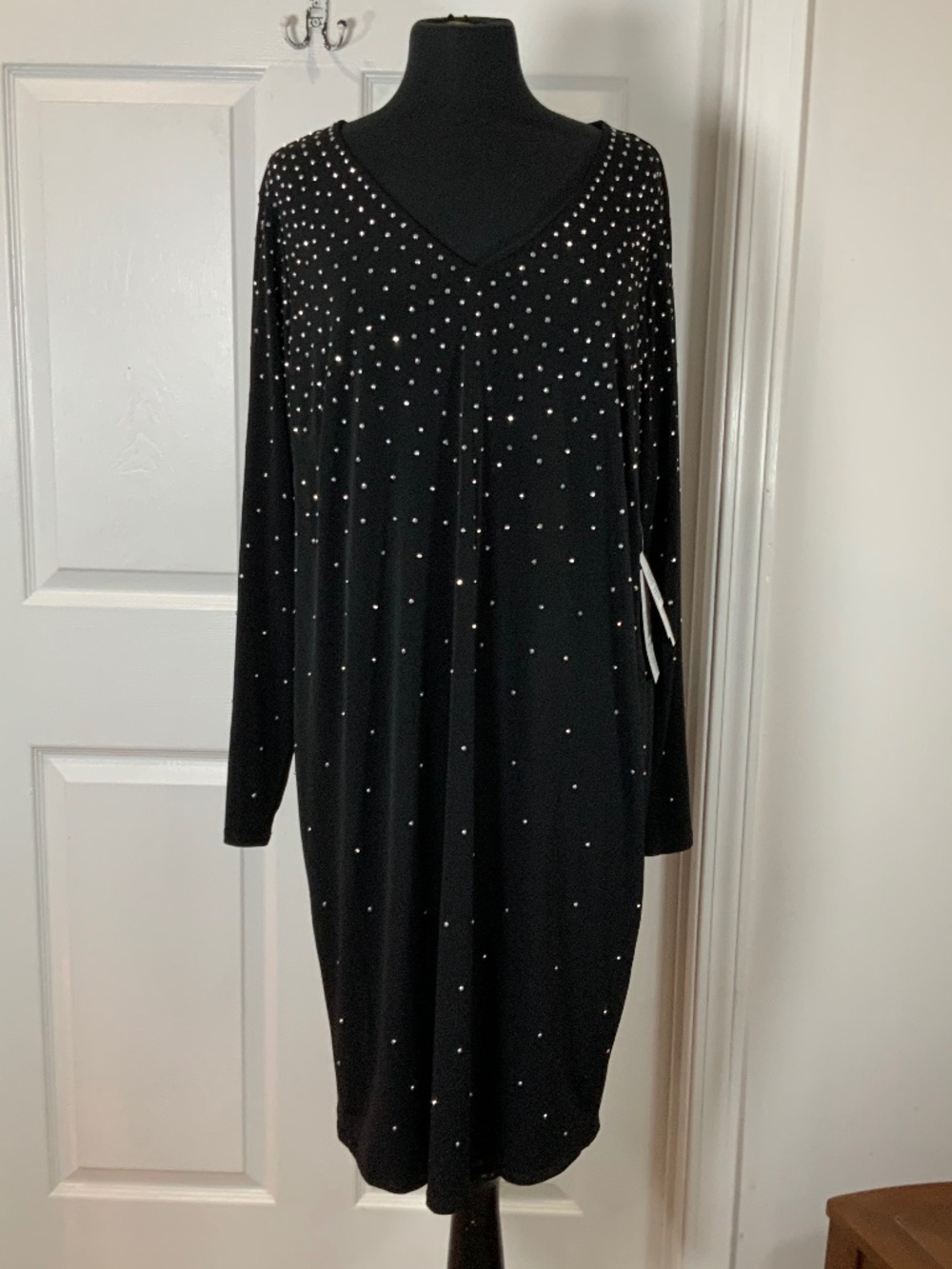 Plus Size Black Silver Studded Rhinestone Cocktail Party Dress 1X Carmen NWT